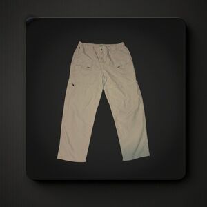 L.L. Bean Men's Cargo Pants in Tan